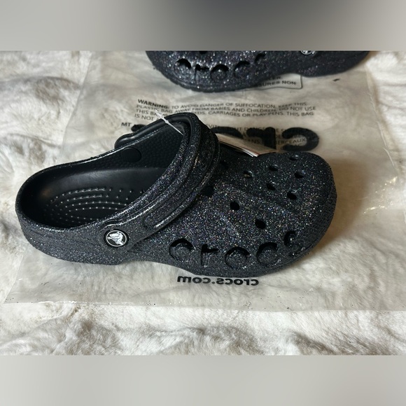 CROCS - Picture 6 of 16